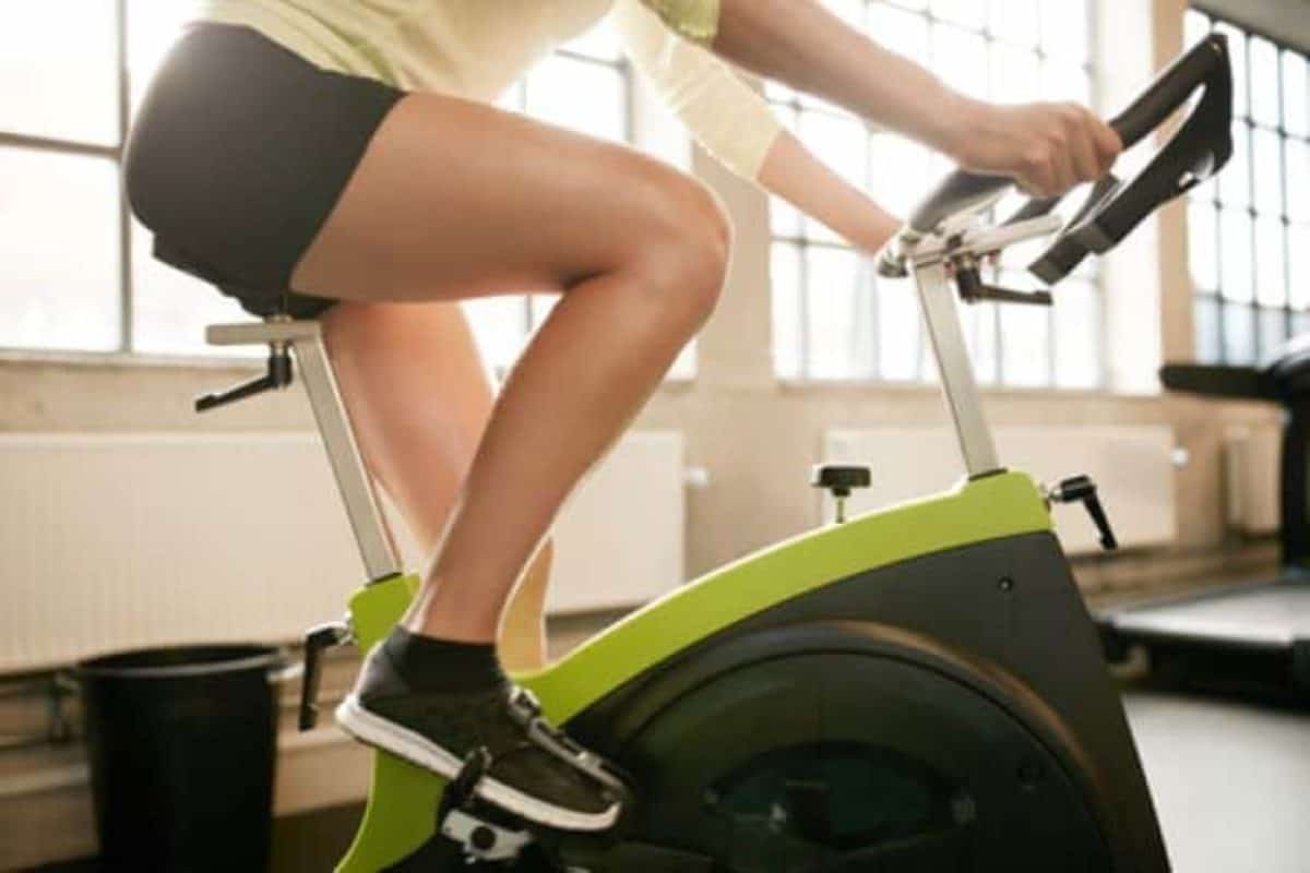 Top 5 Stationary Bike Benefits & Best Stationary Bike Workouts