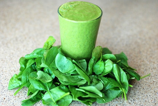health benefits of kale and spinach