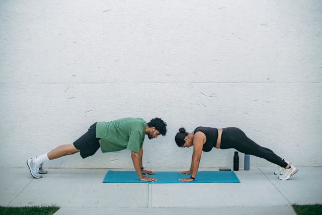 How to Record Your Form During a Workout
